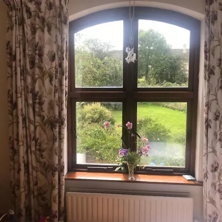 Tranquil Water Bed & Breakfast Midleton